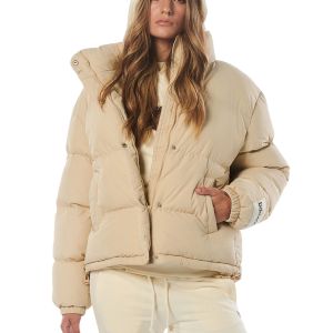 body-action-oversized-women-s-puffer-jacket-071231-01-beige