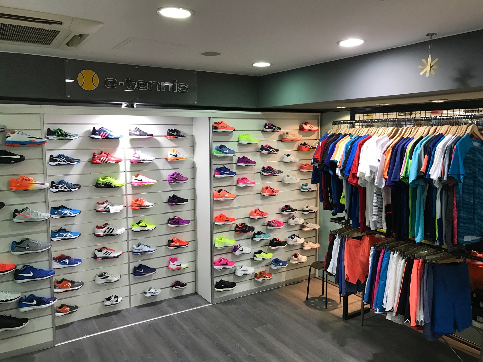 e-tennis Mega Outlet